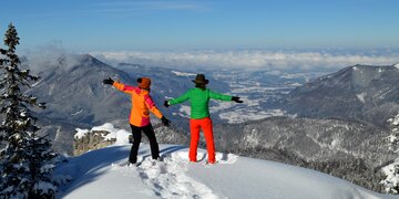 panoramic view of the Almtal valley from the summit of the Kasberg mountain | © Almtal-Bergbahnen