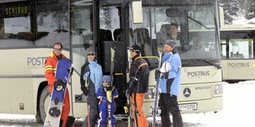 ski bus transportation of ski area Großglockner