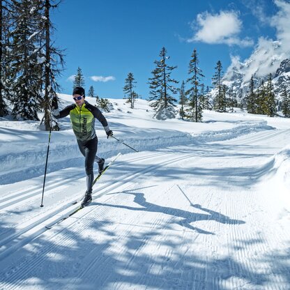 cross country skiing in winter landscape of Wurzeralm | © Fischer Sports GmbH