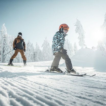 Das Skigebiet bietet einige Pisten, um den Kids das Skifahren beizubringen.  | © TVB Hochficht, Ablinger M. 
