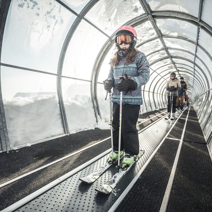 Ganz bequem geht es für die Kids im Skigebiet auf den Berg. | © TVB Hochficht, Ablinger M. 