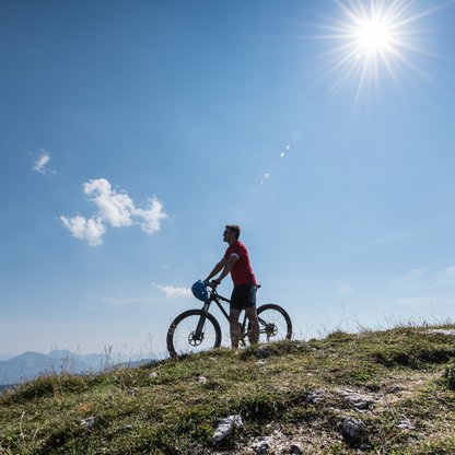 Die Region Hochkössen bietet abwechslungsreiche Touren für Mountainbiker. 