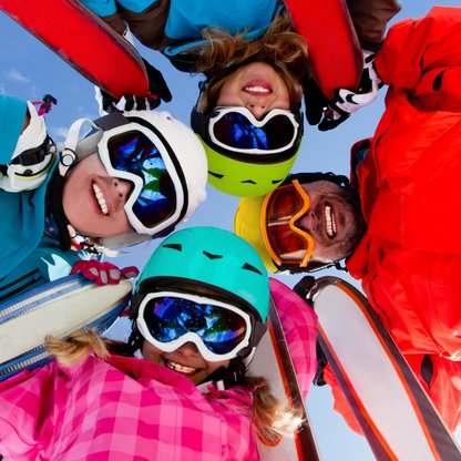 Das Vergnügen mit der ganzen Familie ist im Skigebiet Kössen garantiert. 