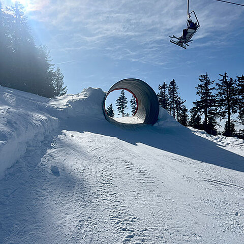 skisport-hochficht-funslope-tunnel