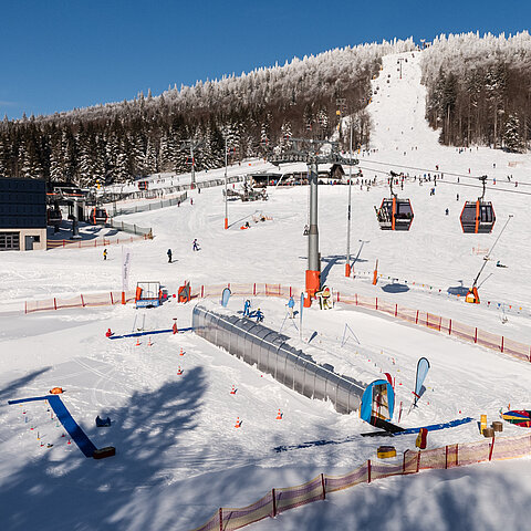 Kinderland der Skischule im Skigebiet Hochficht