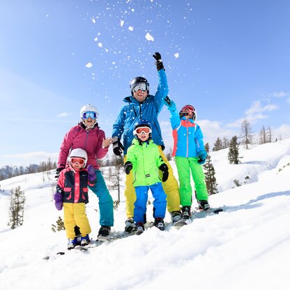 Der Spaß mit der ganzen Familie kommt im Skigebiet Wurzeralm nicht zu kurz. 